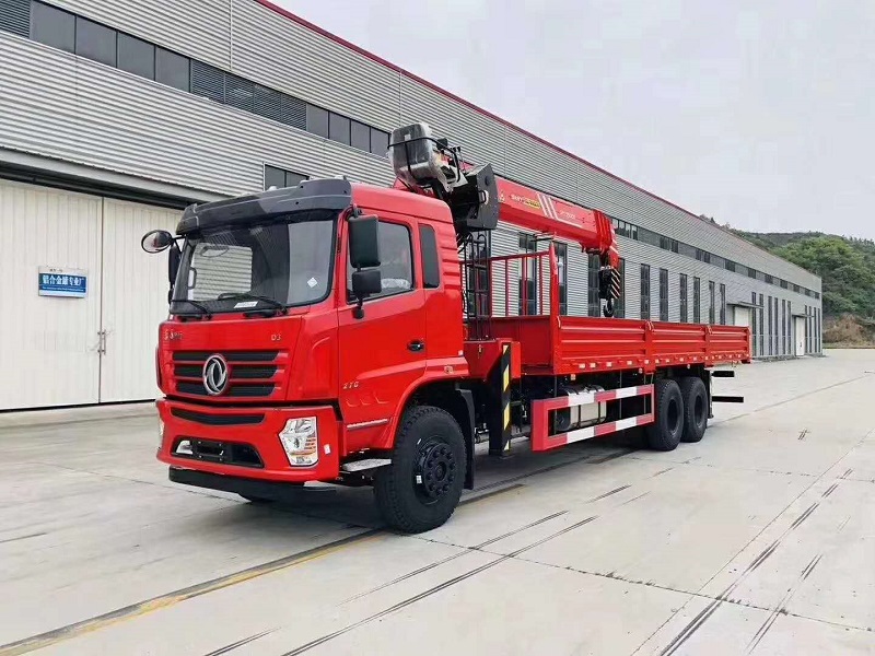 東風D3L后八輪12噸隨車吊